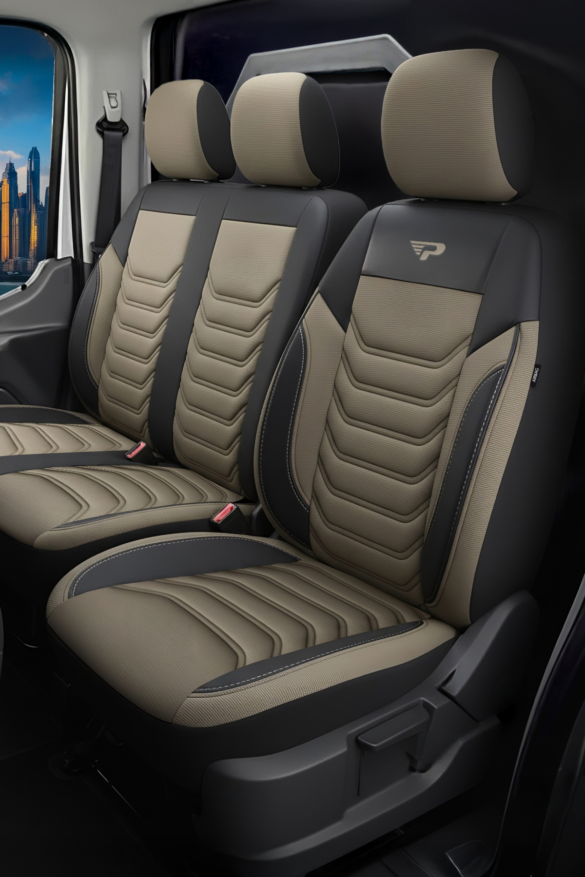 FLORIDA VAN autostoelhoezen beige-zwart (2+1) – voorbeeld na montage